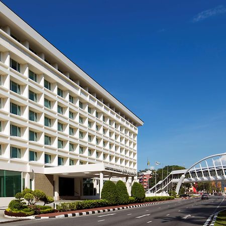 Radisson Hotel Brunei Darussalam Bandar Seri Begawan Exterior photo