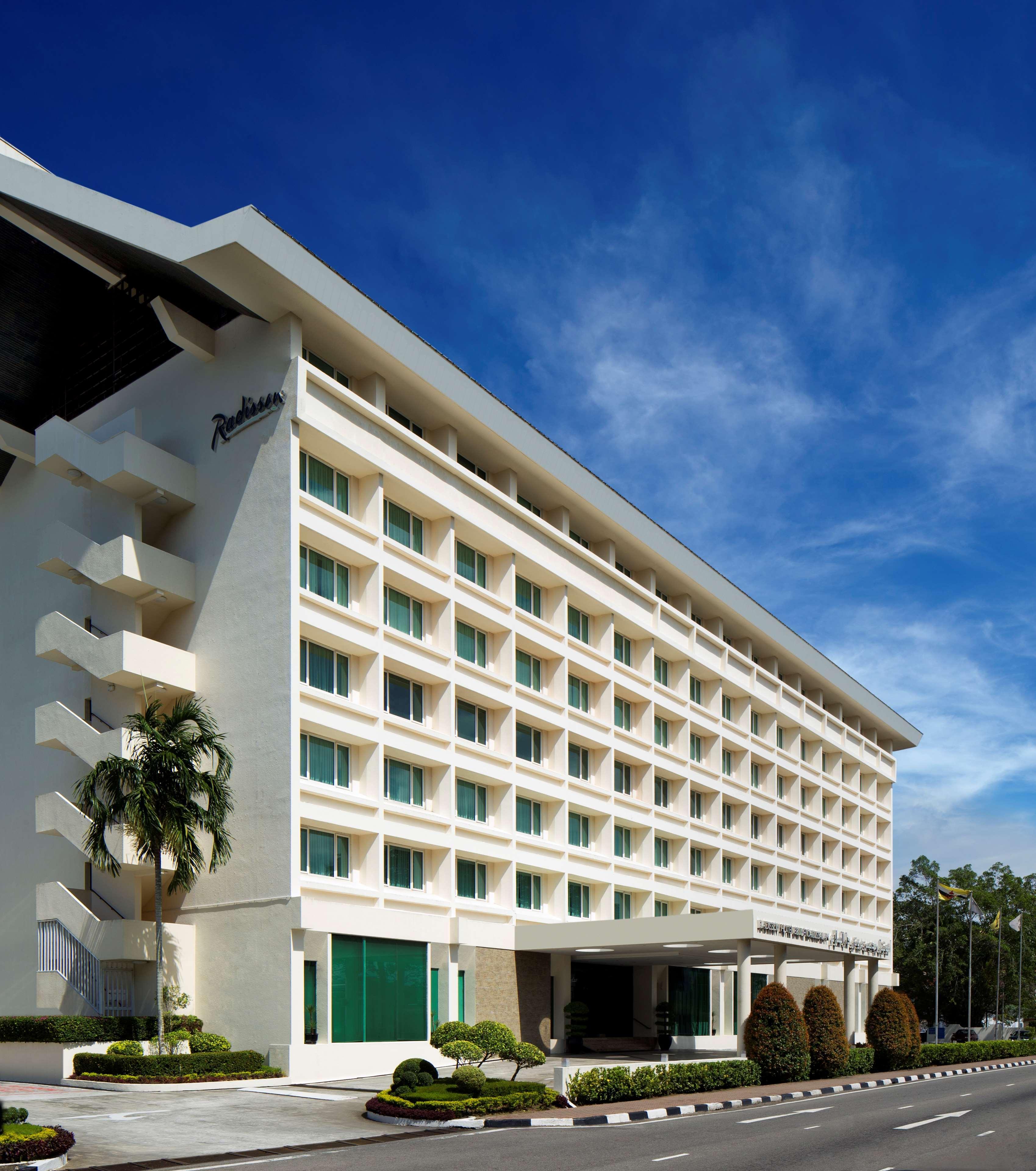 Radisson Hotel Brunei Darussalam Bandar Seri Begawan Exterior photo